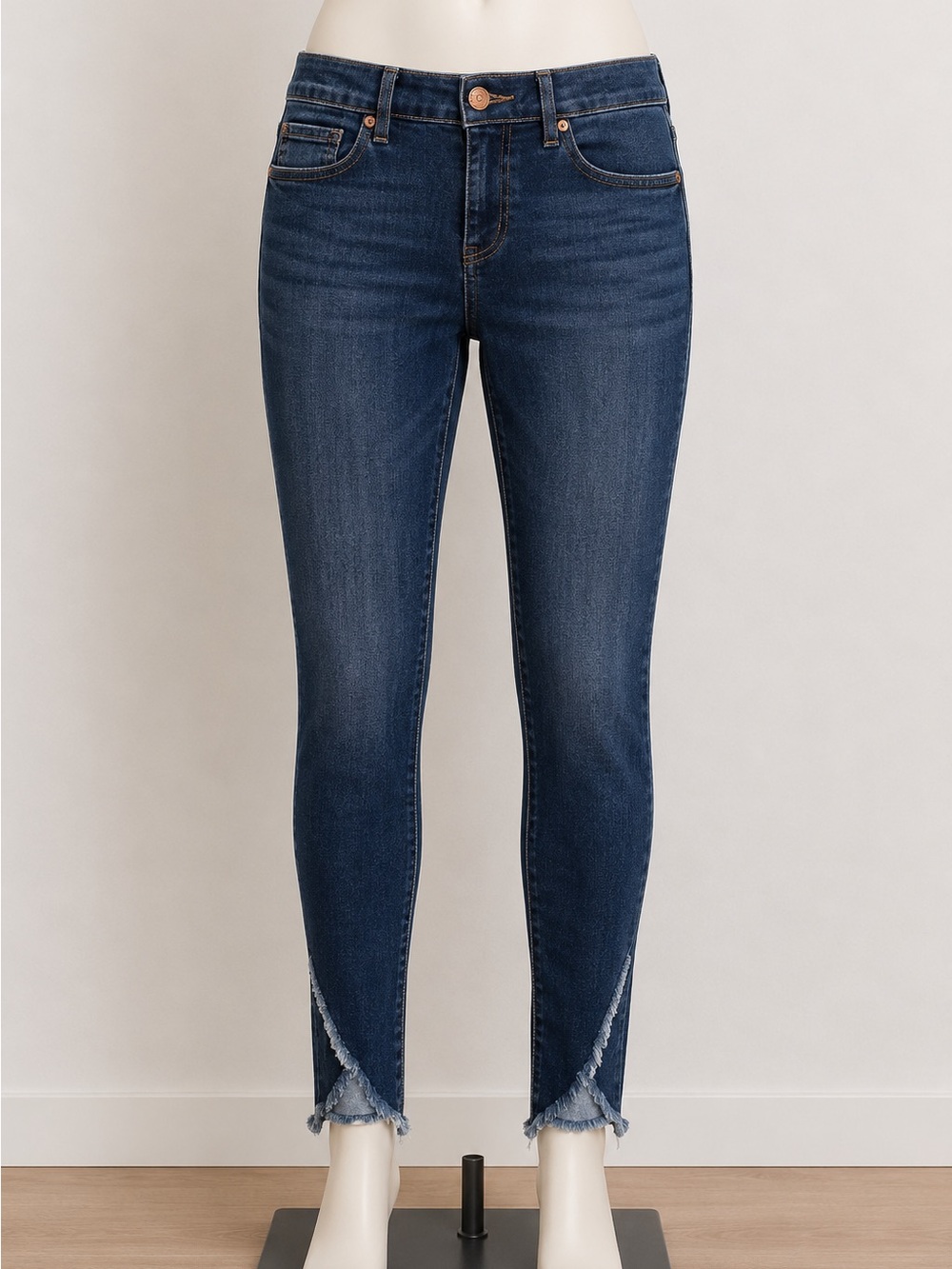 LOFT Modern Skinny Jeans Women’s Size 2 Dark Wash Frayed Hem Stretch